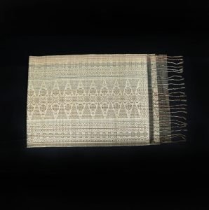 Hiasan Dinding Tenun Sambas